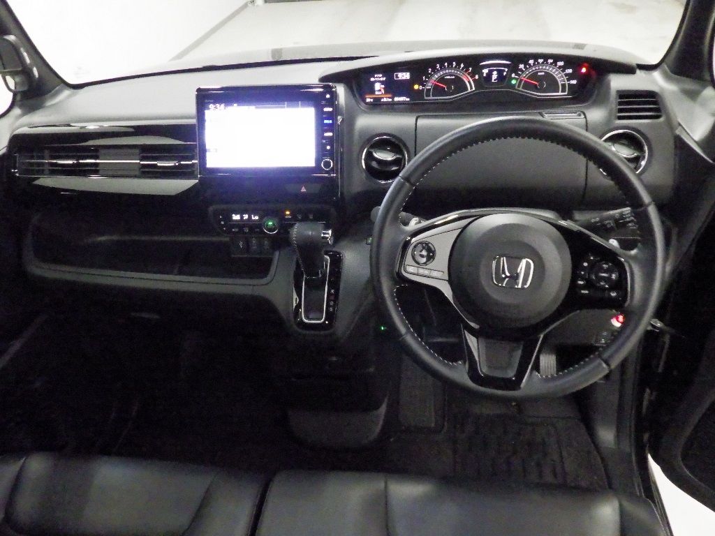 2021 Honda N-BOX Custom L Turbo auction photo 3