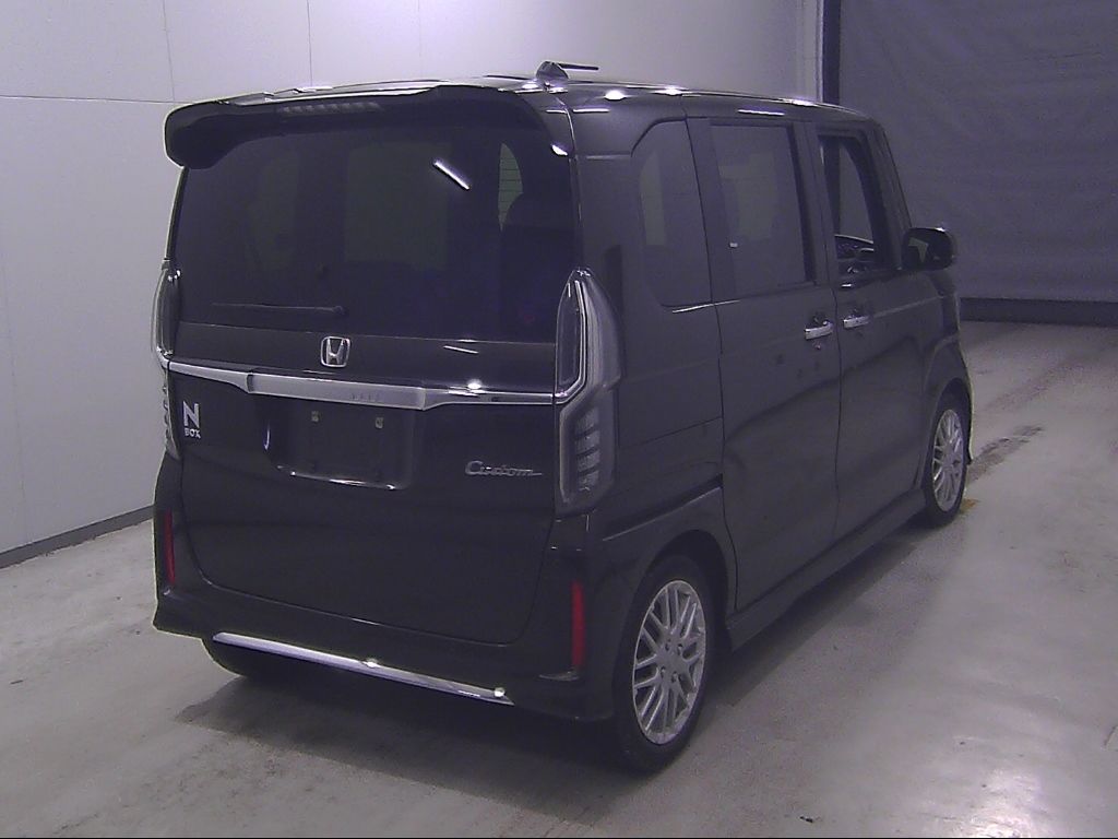 2021 Honda N-BOX Custom L Turbo auction photo 2