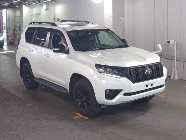 Japan Auction Vehicles 8 2023 Toyota Land Cruiser Prado TX L-PマットブラE 4WD auction photo