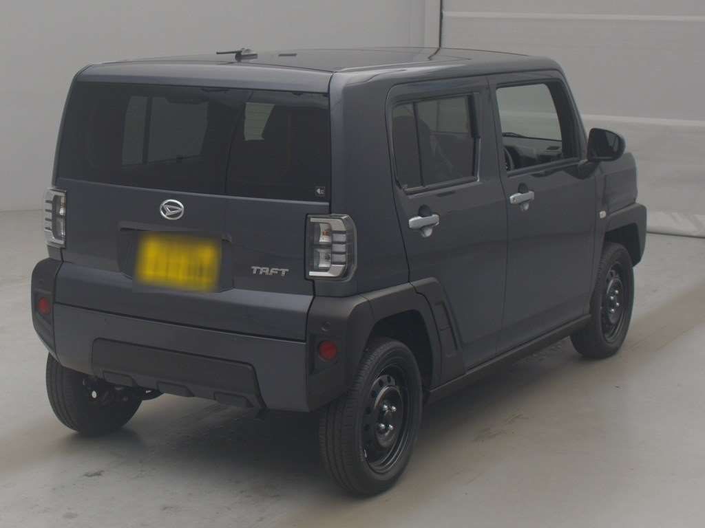 2025 Daihatsu Taft X auction photo 2