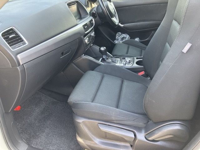 2016 Mazda CX-5 4WD XD auction photo 9