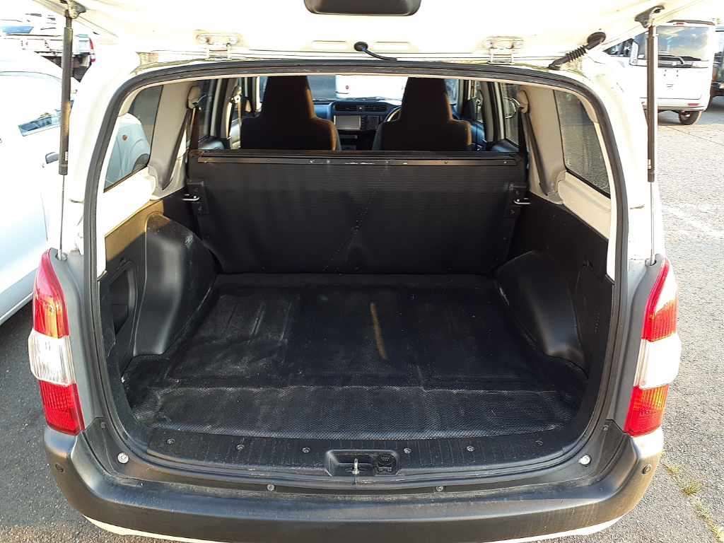 2021 Toyota Probox GL 4WD auction photo 11