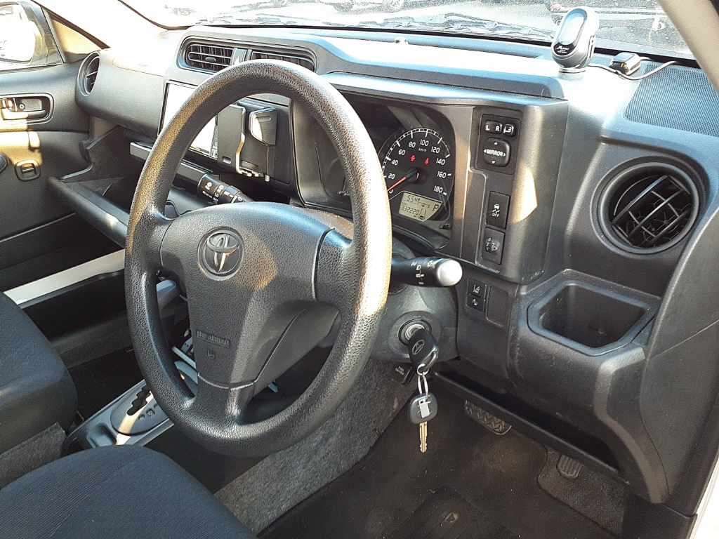 2021 Toyota Probox GL 4WD auction photo 7