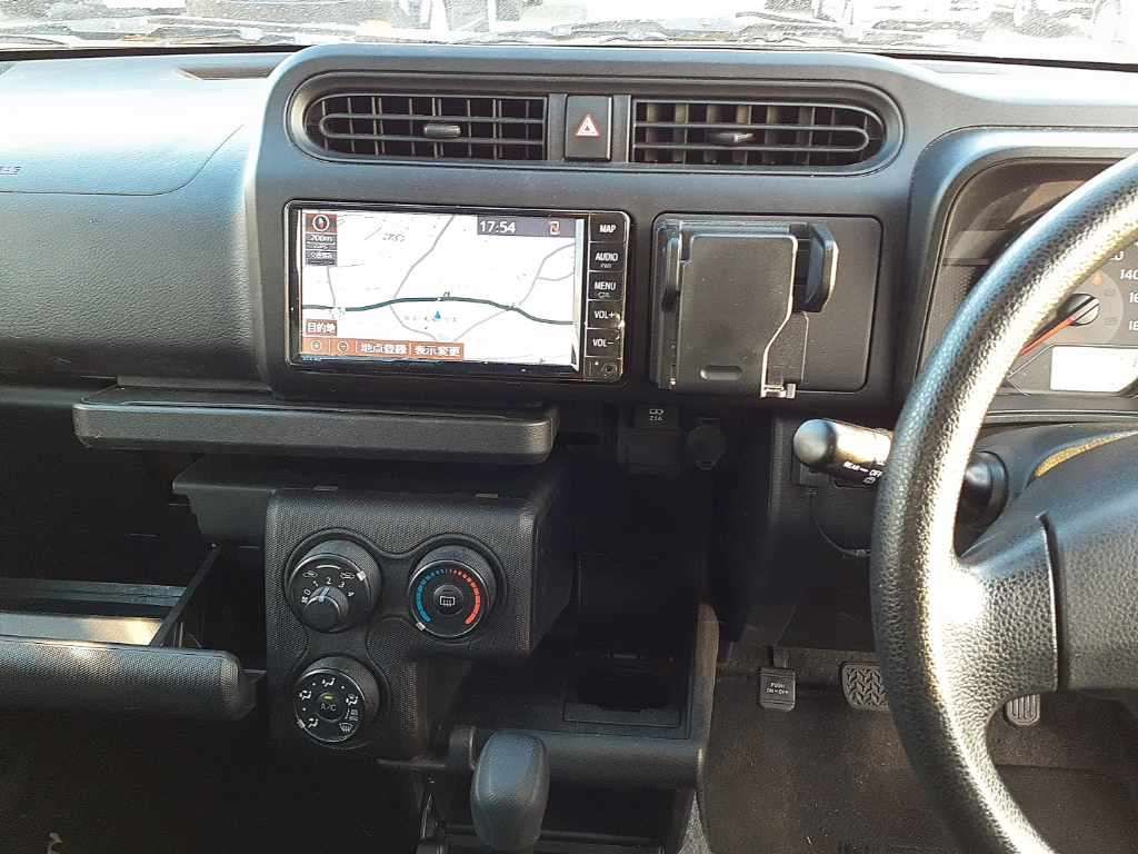 2021 Toyota Probox GL 4WD auction photo 9