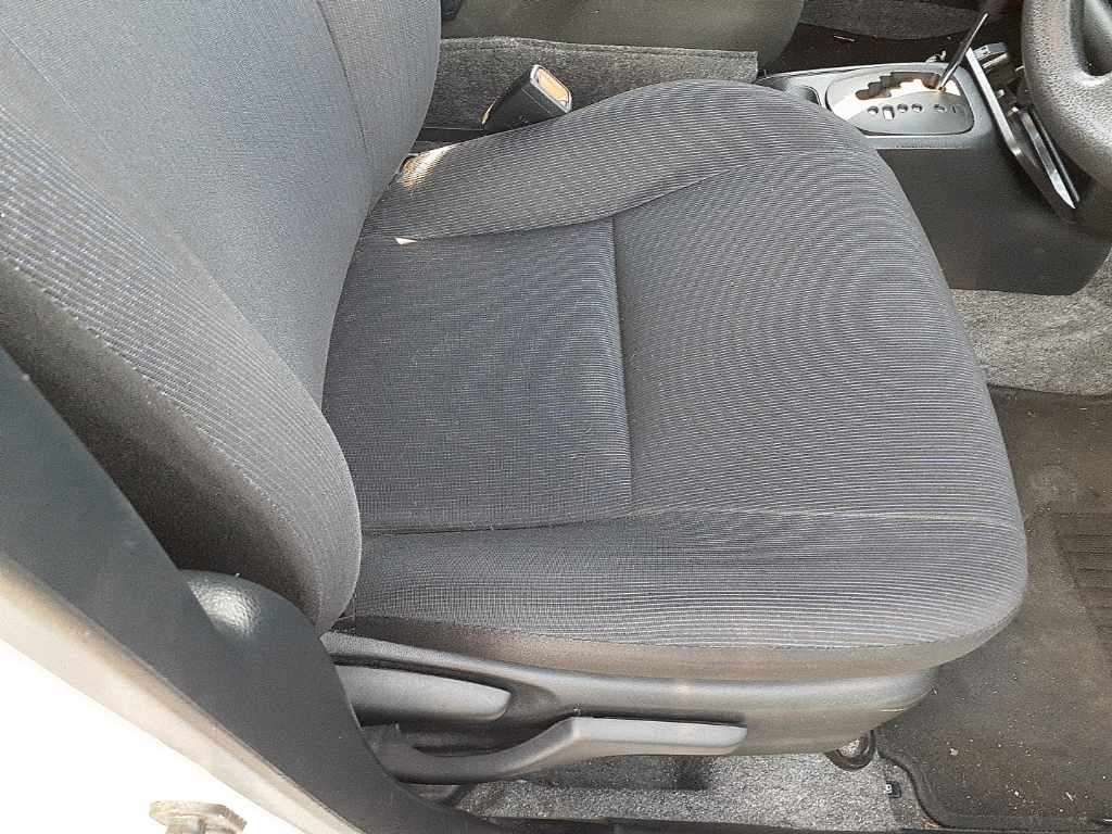 2021 Toyota Probox GL 4WD auction photo 8