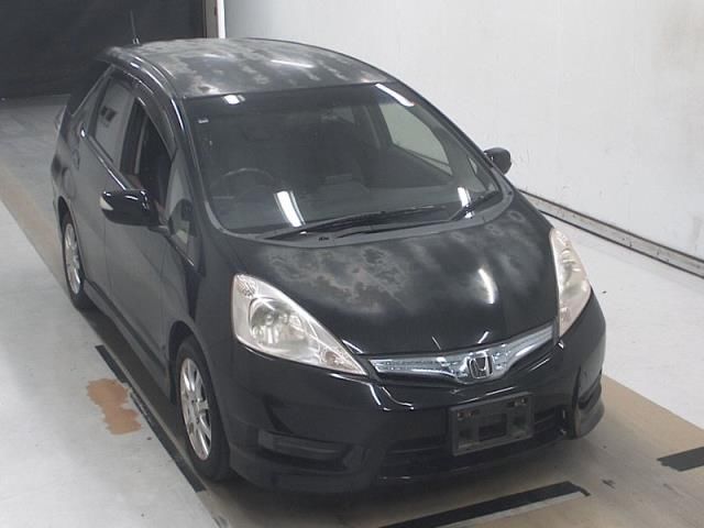 2012 Honda Fit Shuttle ハイブリッド Japan auction vehicle