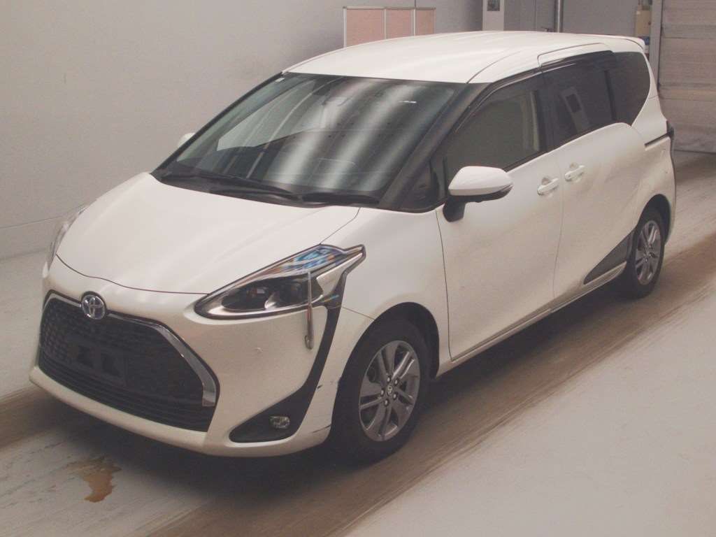 Japan Auction Vehicles 4 2021 Toyota Sienta Hybrid Fanbase G Quero auction photo