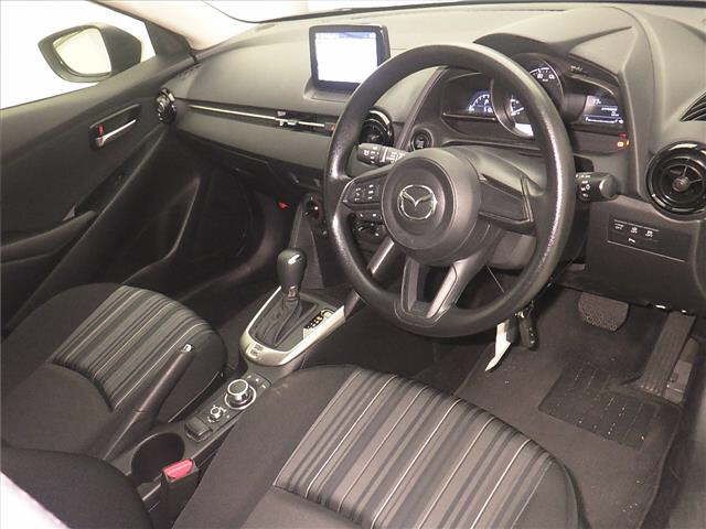 2021 Mazda 2 15C auction photo 3