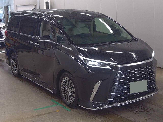 2024 Lexus LM LM500H Executive 4WD Japan auction vehicle