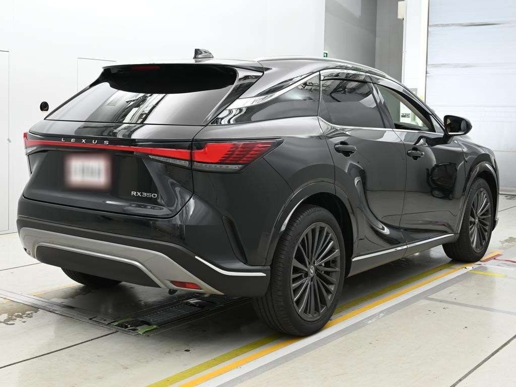 2024 Lexus RX RX350 Version L auction photo 2