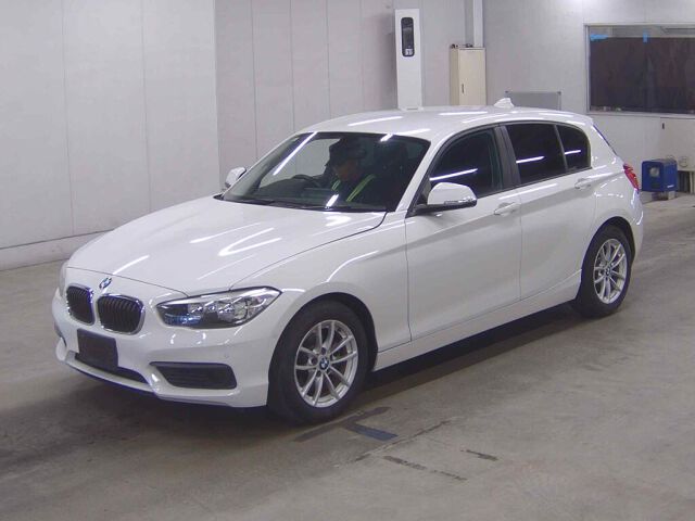 2015 BMW 1 Series 118I auction photo 4