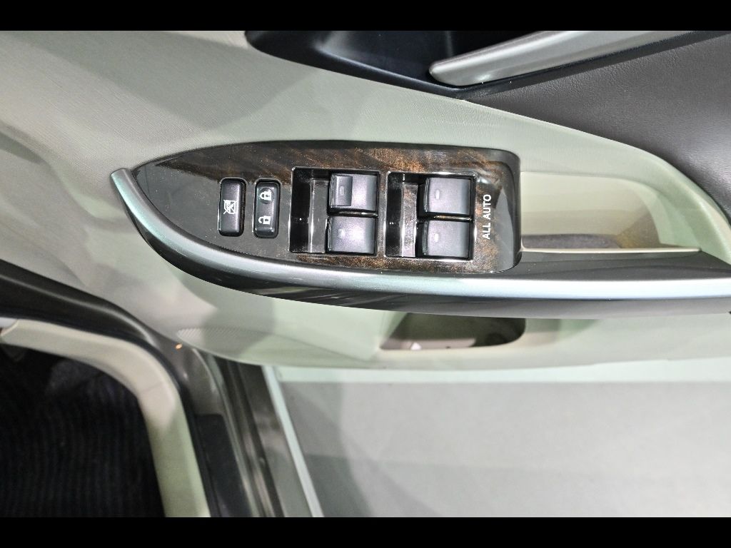 2013 Toyota Prius Sマイコーデ auction photo 12