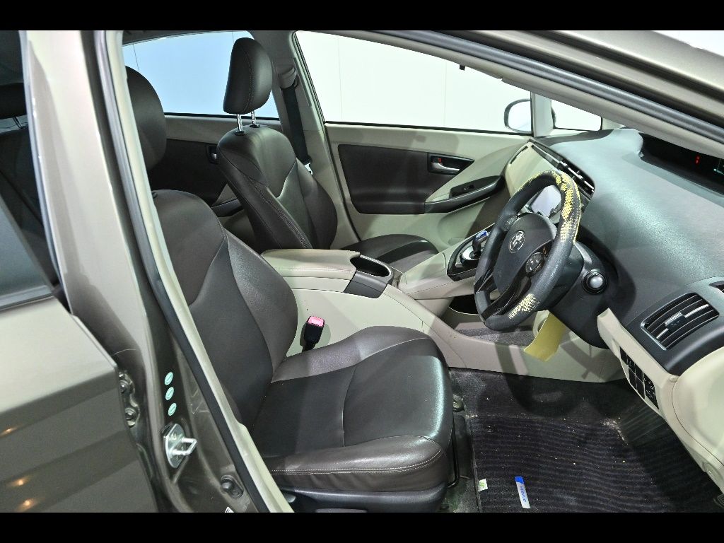 2013 Toyota Prius Sマイコーデ auction photo 6
