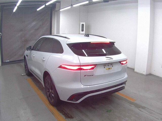 2022 Jaguar Fペイス R Dyna HSE P250 4WD auction photo 2