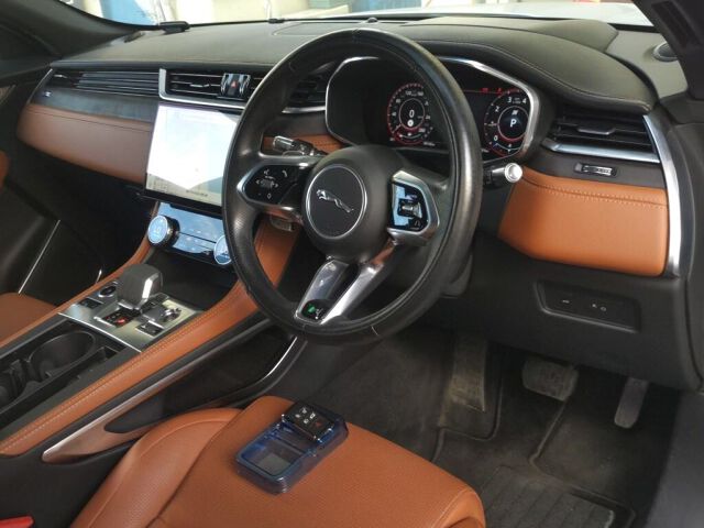 2022 Jaguar Fペイス R Dyna HSE P250 4WD auction photo 3