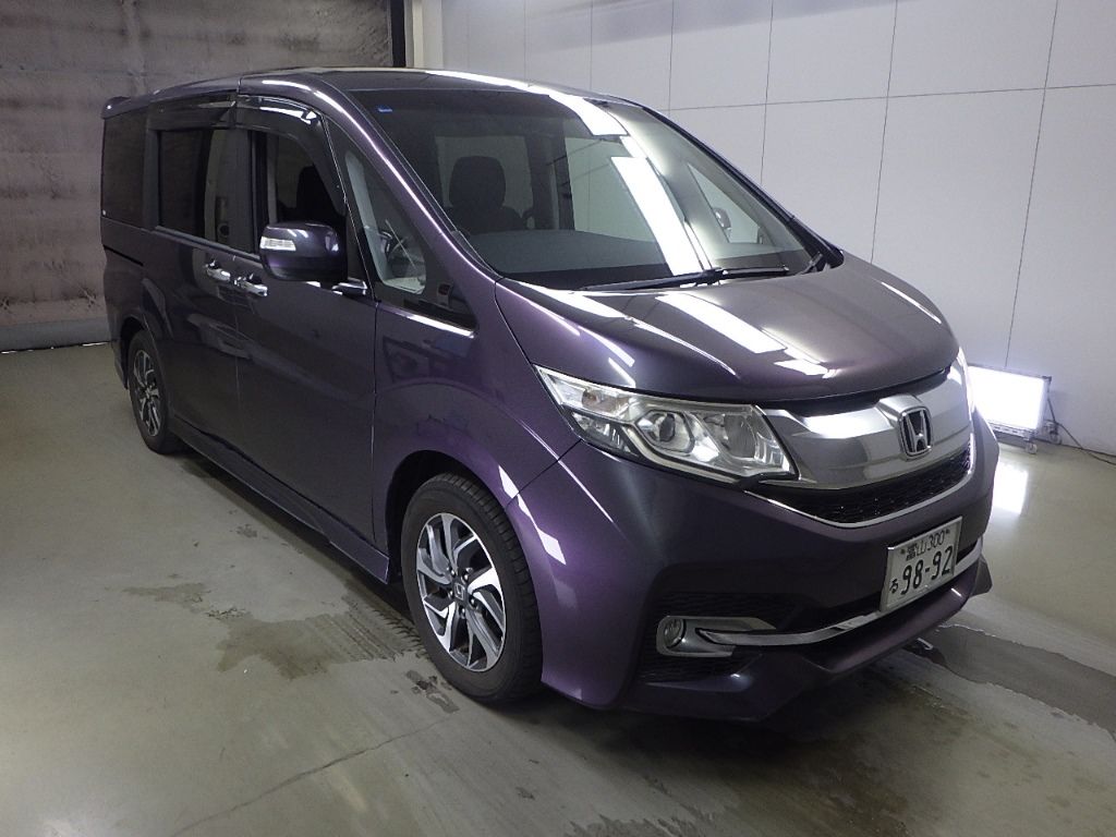 2015 Honda Stepwgn 7 Japan auction vehicle