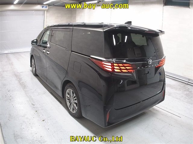 2024 Toyota Alphard Z auction photo 2
