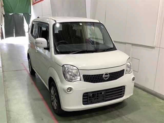 Japan Auction Vehicles 4 2013 Nissan モコ X FOUR 4WD auction photo