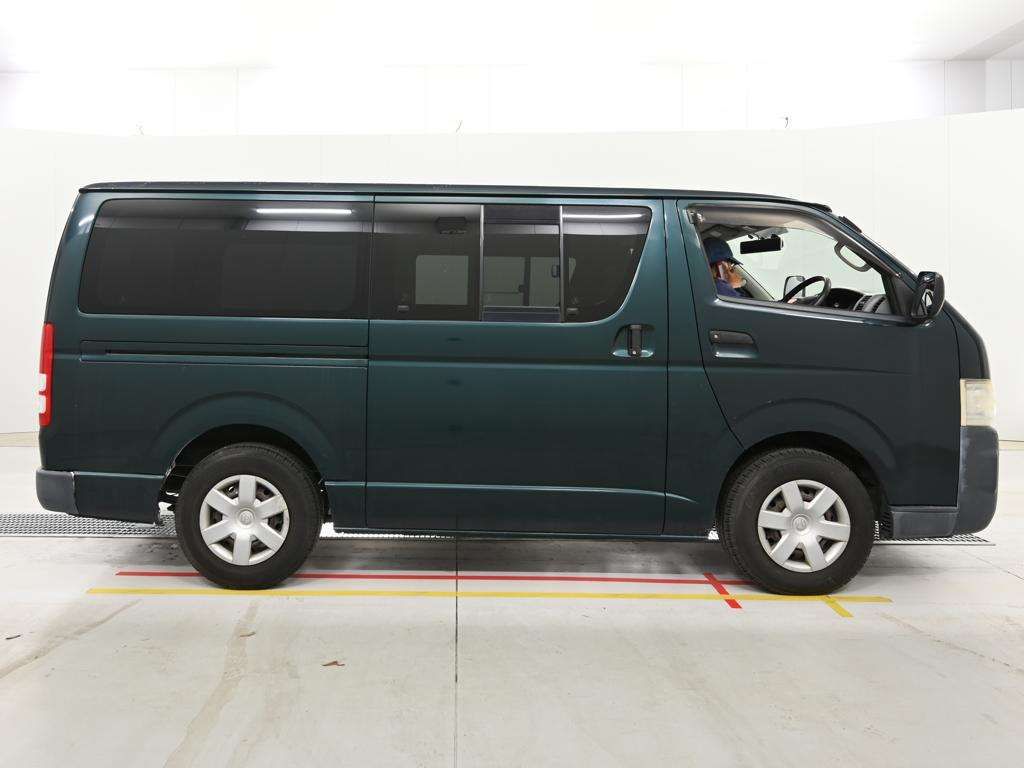 2007 Toyota Hiace DX auction photo 3
