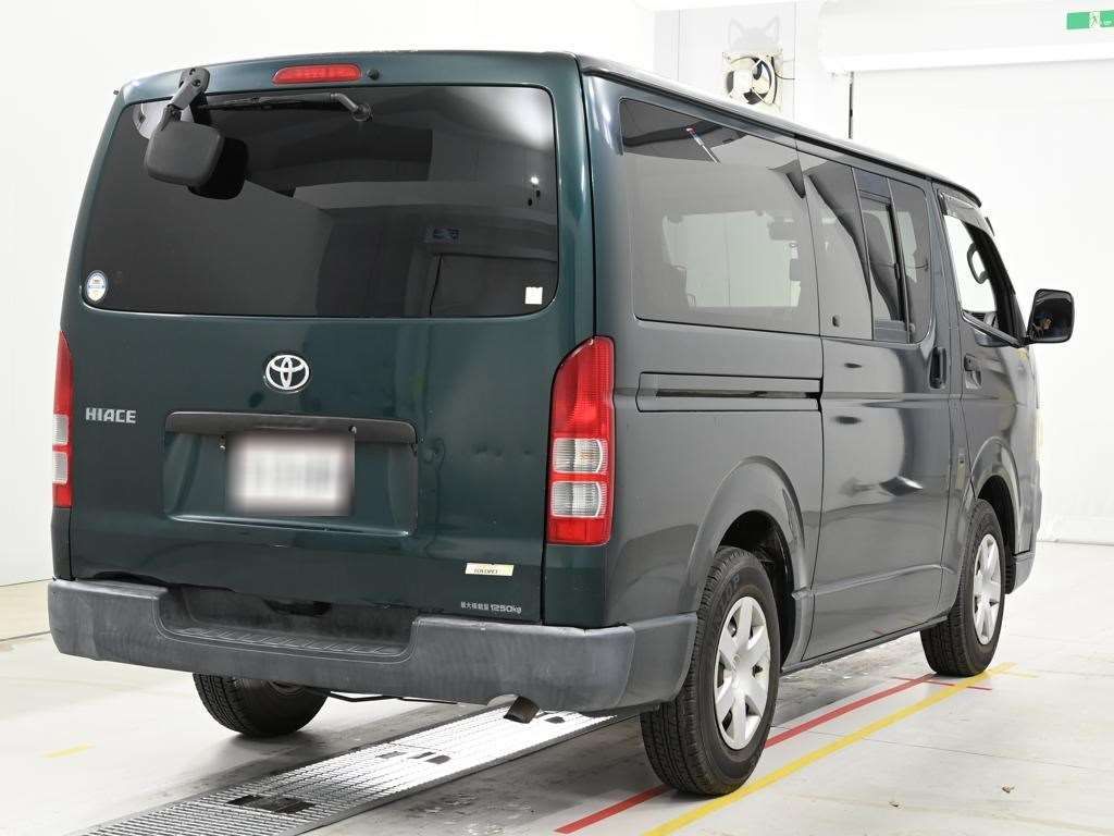 2007 Toyota Hiace DX auction photo 2