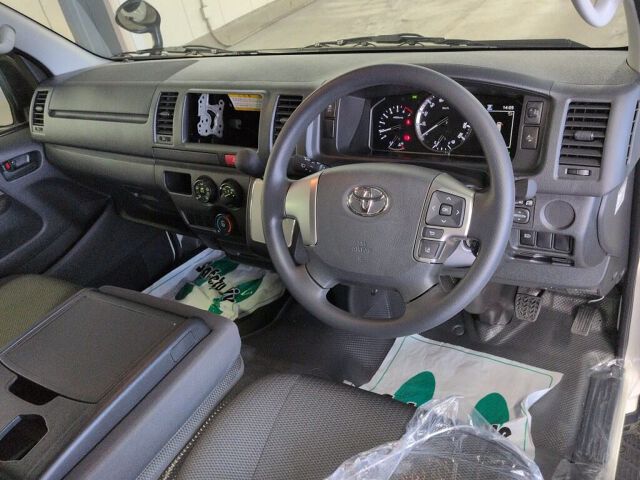 2025 Toyota Hiace ロングDX GLパッケ auction photo 6