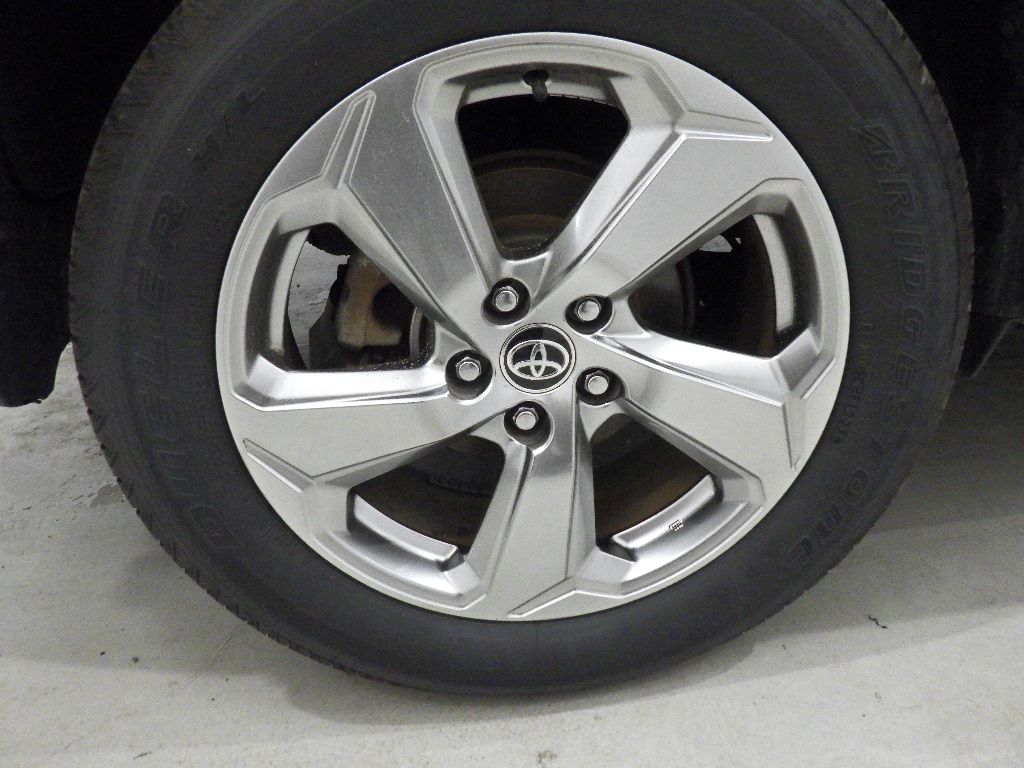 2020 Toyota RAV4 4WD Hybrid G auction photo 9