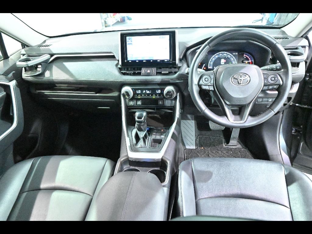 2019 Toyota RAV4 4WD G auction photo 3