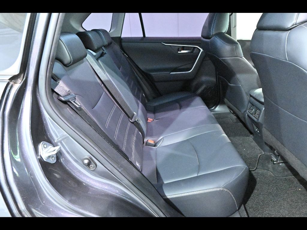 2019 Toyota RAV4 4WD G auction photo 7