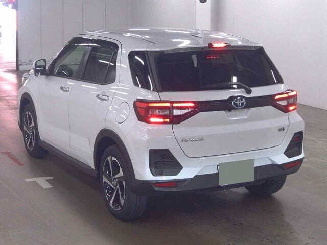 2025 Toyota Raize ハイブリッドZ auction photo 2
