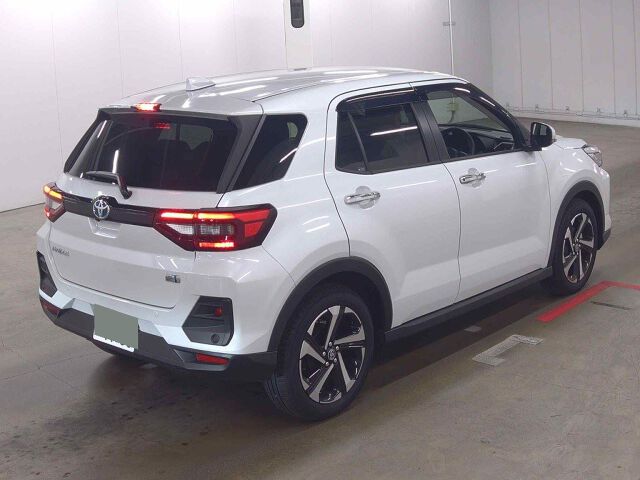 2025 Toyota Raize ハイブリッドZ auction photo 5