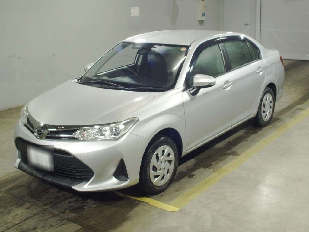 2018 Toyota Corolla Axio 1.5X 4WD Japan auction vehicle