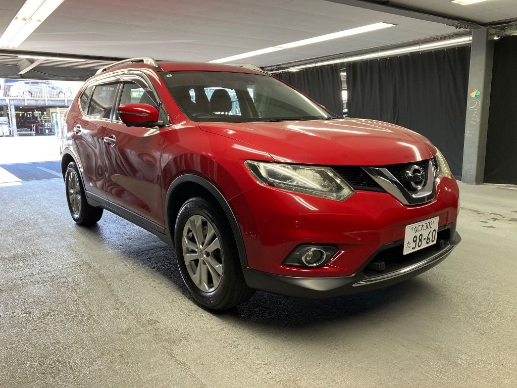 2016 Nissan X-Trail 20Xt PKG Japan auction vehicle