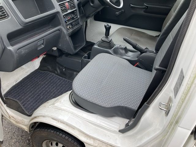 2016 Mitsubishi Minicab トラック.4WD auction photo 9