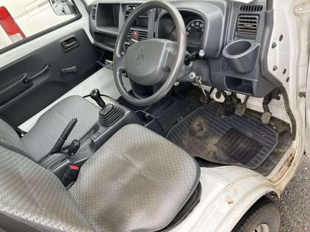 2016 Mitsubishi Minicab トラック.4WD auction photo 4