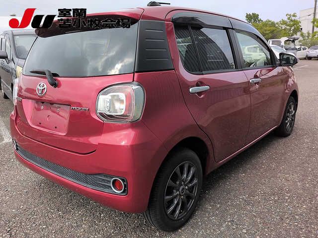 2016 Toyota Passo 4WD モーダ auction photo 5