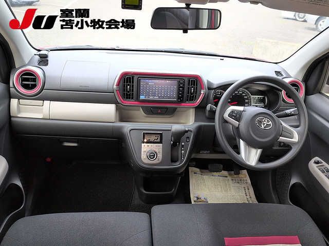 2016 Toyota Passo 4WD モーダ auction photo 3