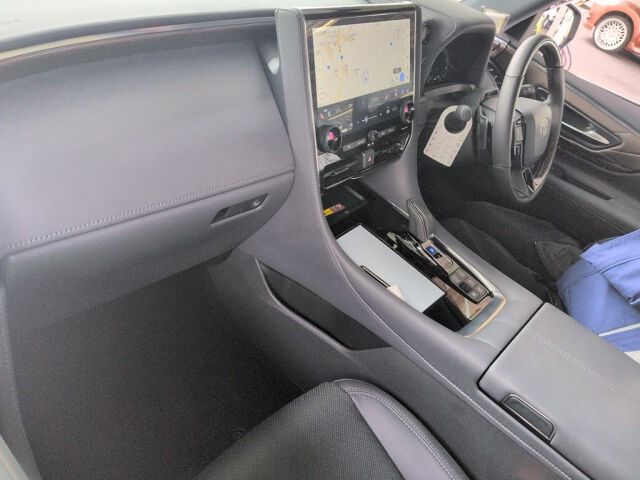 2025 Toyota Alphard Executive Lounge auction photo 3