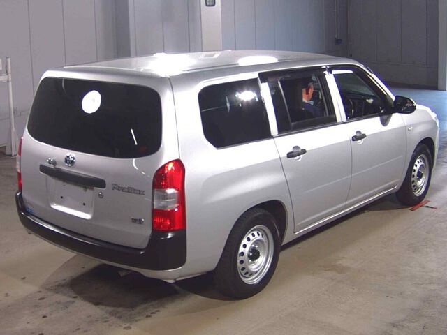 2022 Toyota Probox ハイブリットGX auction photo 5