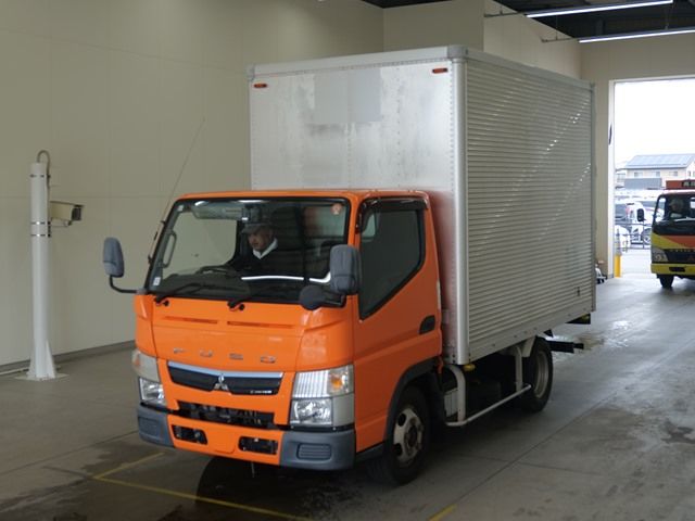 2017 Mitsubishi Fuso Canter Aluminum van Japan auction vehicle