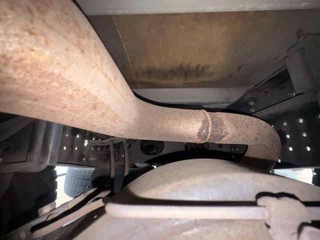 2017 Mitsubishi Fuso Canter Aluminum van auction photo 15