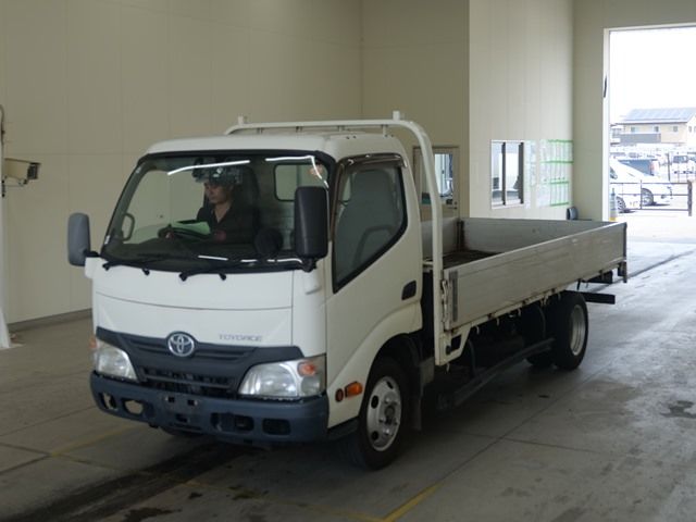 Japan Auction Vehicles 20 2013 Toyota Dyna ヒラ.アルミB auction photo