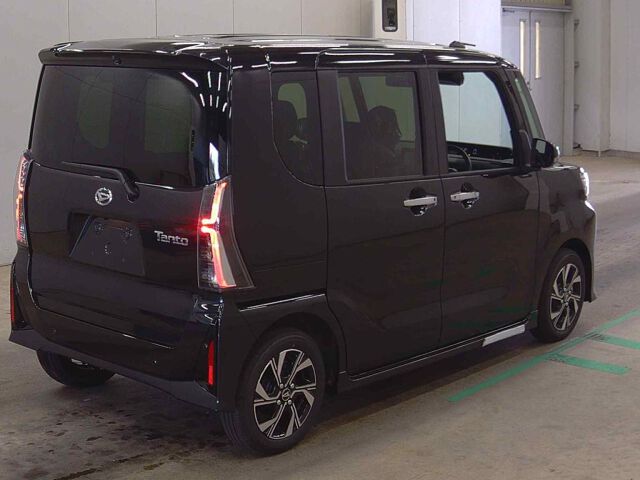 2025 Daihatsu Tanto Custom X Limited auction photo 5