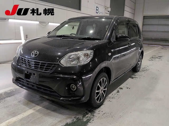 2017 Toyota Passo 4WD X Lパッケージ Japan auction vehicle
