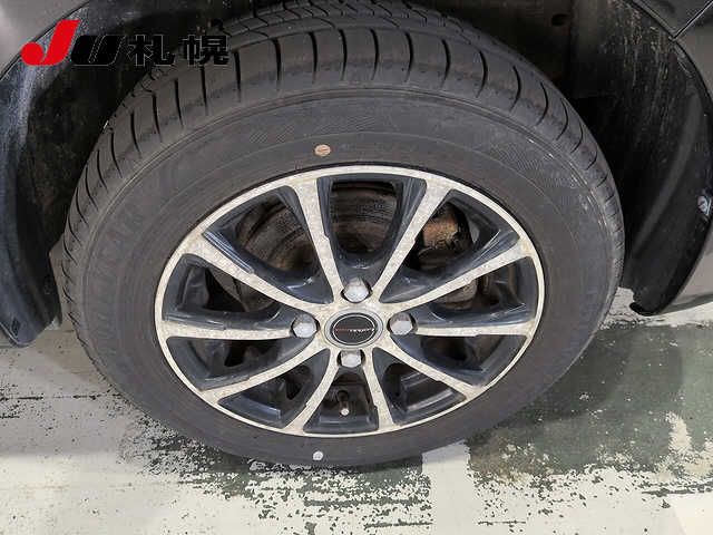 2017 Toyota Passo 4WD X Lパッケージ auction photo 9