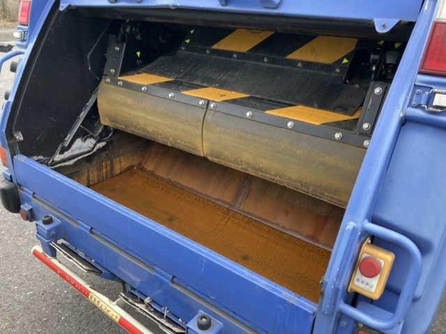 2020 Mitsubishi Fuso Canter Jinkai auction photo 20