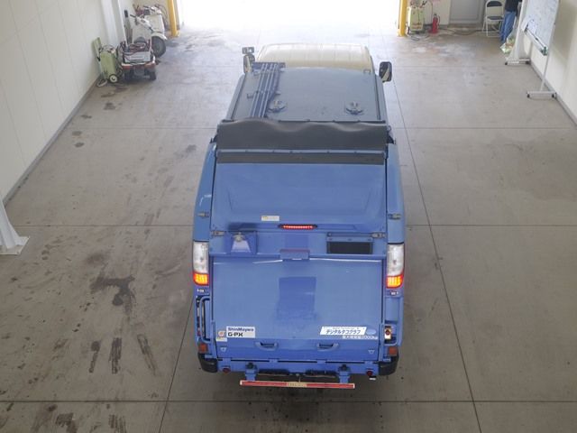 2020 Mitsubishi Fuso Canter Jinkai auction photo 3