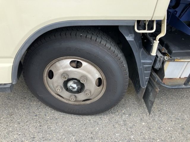 2020 Mitsubishi Fuso Canter Jinkai auction photo 9