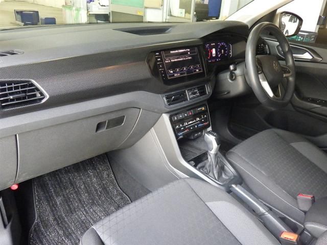 2023 Volkswagen VW Tークロス TSI アクティブ auction photo 2