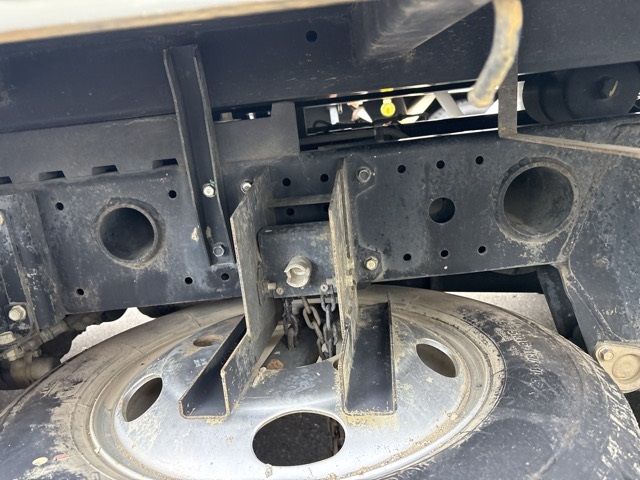 2015 Mitsubishi Fuso Canter dump auction photo 12