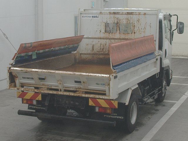 2021 Isuzu Forward dump auction photo 2